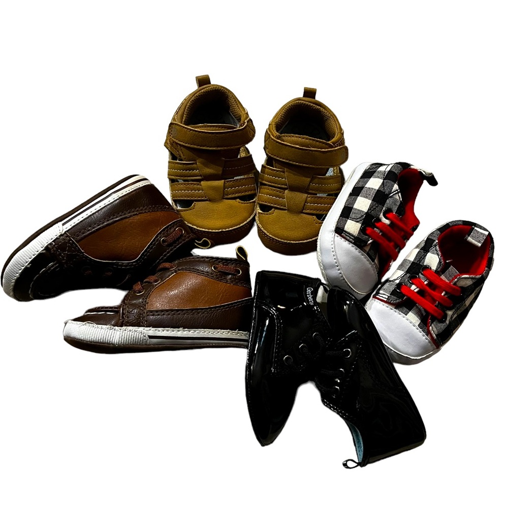 Baby shoes size 1 lot